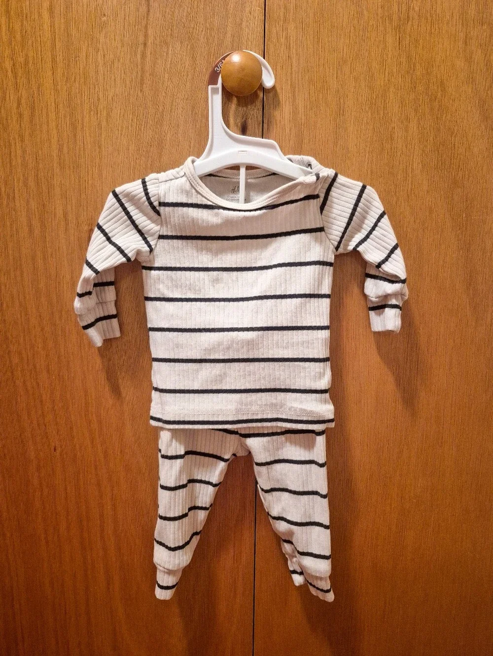 🌼$12 Striped Set
